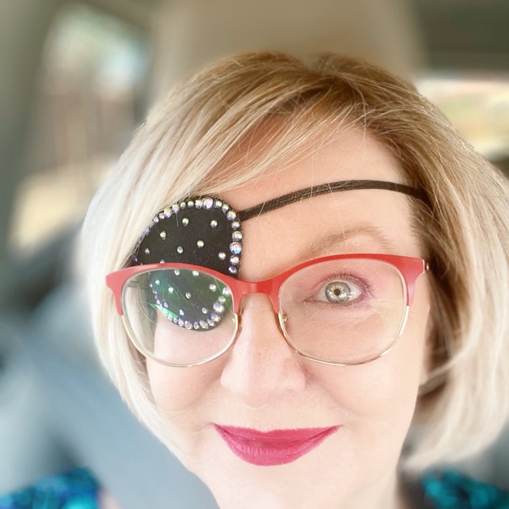 Meet your Posher, Carrie